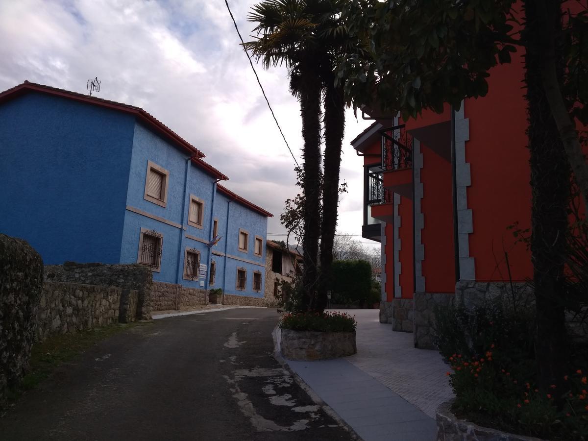 Hotel Las Palmeras Celorio  Exteriör bild